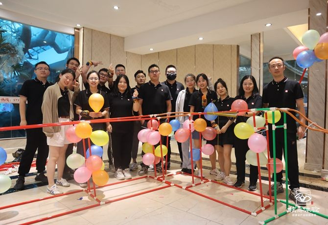 日盛租賃“有實力 無所懼 心所致 夢必達”主題團建