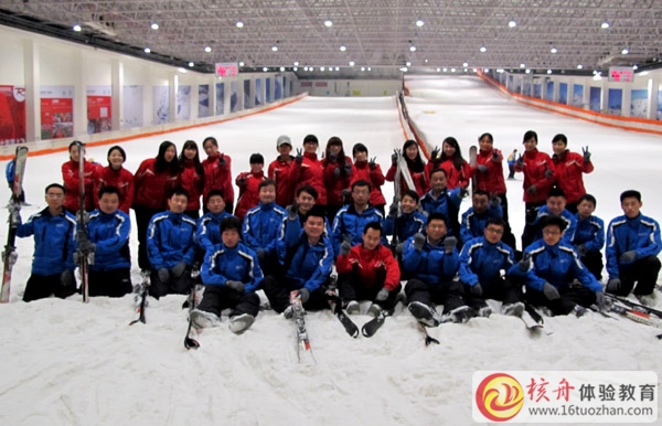 蘇州點之道網絡管理團隊“夏日滑雪”主題拓展活動圓滿結束